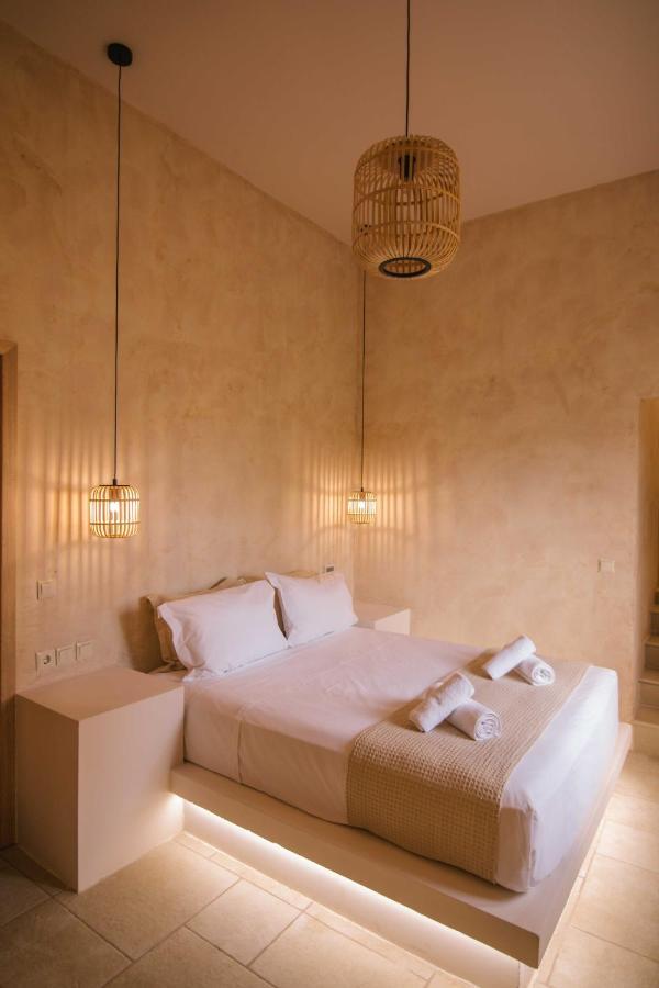 Mani Luxury Suites And Studios In Gytheio With Private Pools Ngoại thất bức ảnh